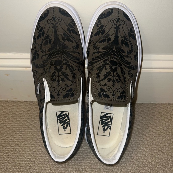 Vans Green Skull Tapestry Slip On Sneakers - Picture 3 of 5